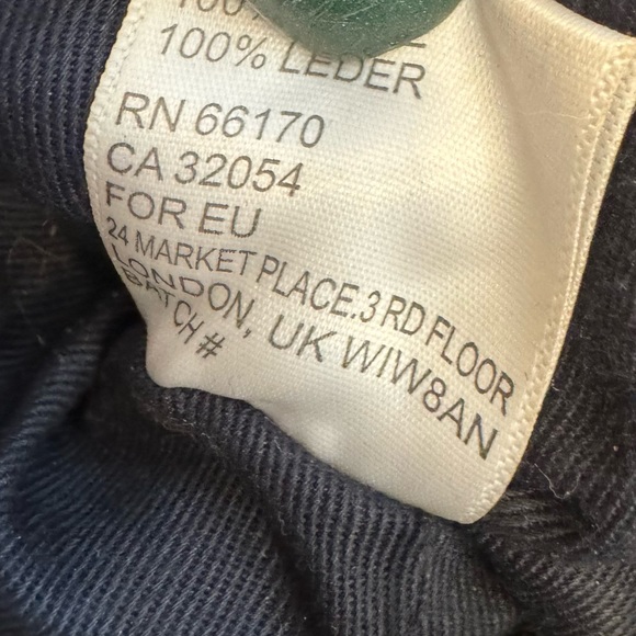 Schuler and Sons Leather Chain Strap Crossbody Bag - Picture 10 of 10